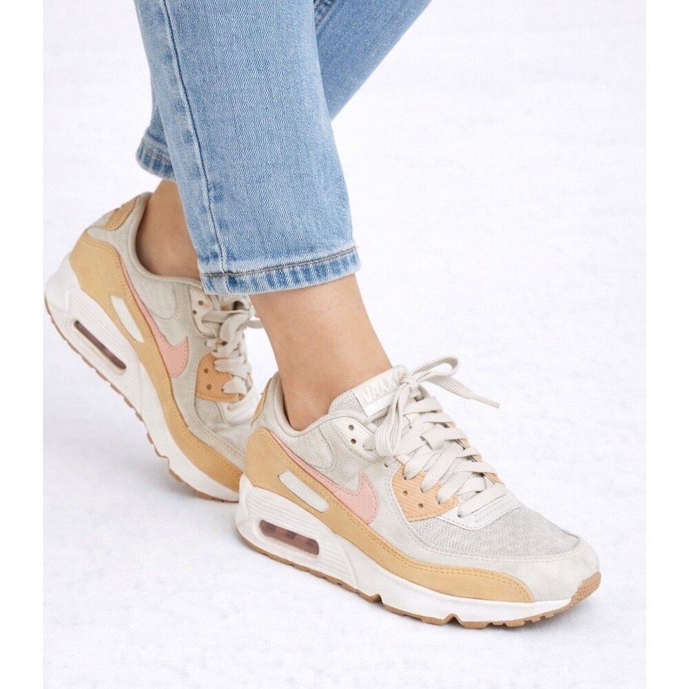 Women’s Nike Air Max 90 SE Sun Club Sail Arctic Orange DJ9997-101  Size 9